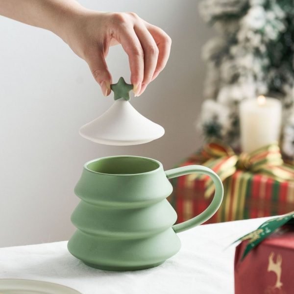 Christmas Tree Ceramic Cup with Lid - Image 8